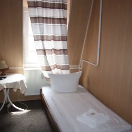 Zum Goldenen Stern Отель 3*