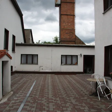 Zum Goldenen Stern Отель Лайбш