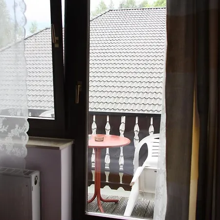 Zum Goldenen Stern 3* Лайбш