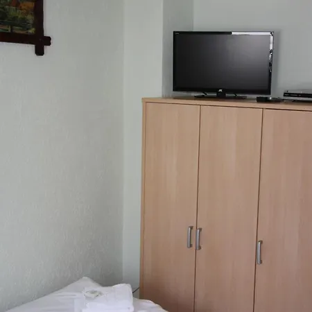 Отель Zum Goldenen Stern Лайбш