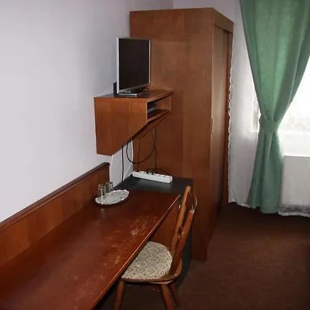 Zum Goldenen Stern Лайбш