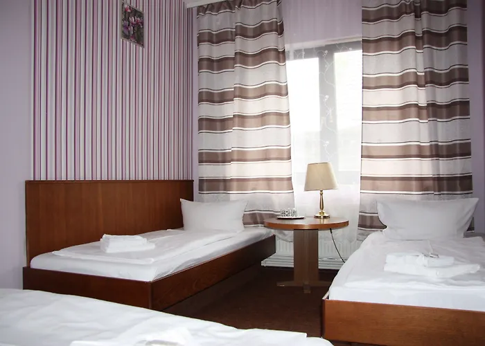 زوم غولدينين ستيرن 3* Leibsch