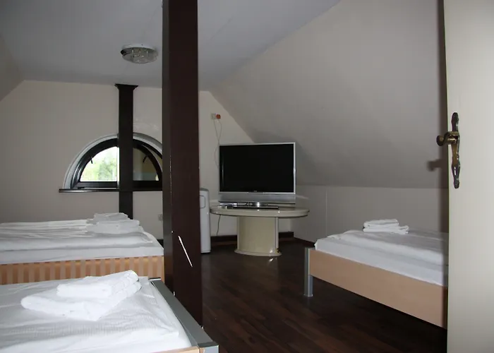 فندق زوم غولدينين ستيرن