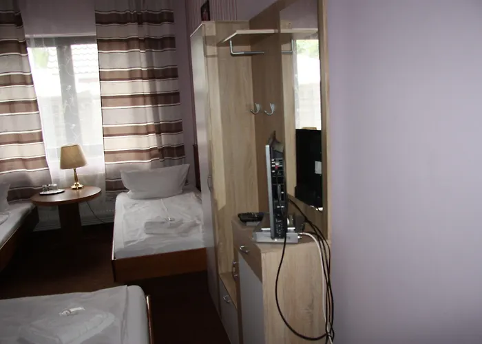 زوم غولدينين ستيرن 3* Leibsch