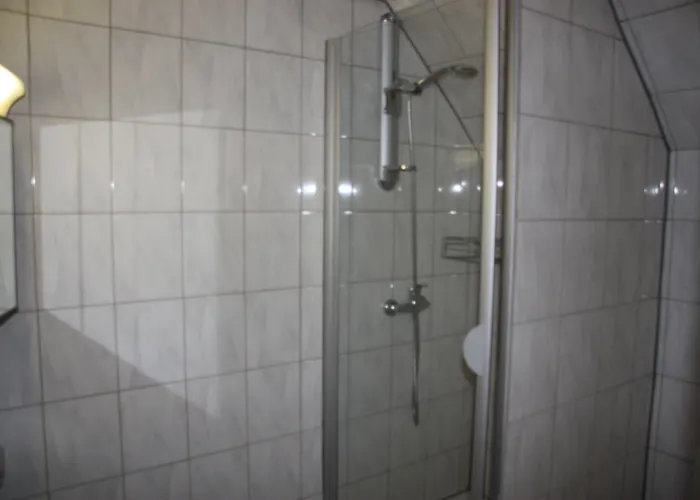 زوم غولدينين ستيرن فندق Leibsch