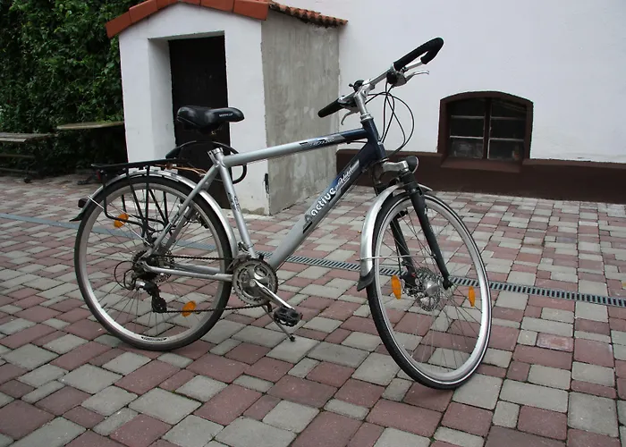 زوم غولدينين ستيرن فندق Leibsch