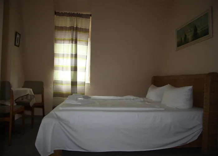 فندق زوم غولدينين ستيرن 3*