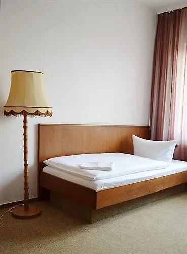 زوم غولدينين ستيرن 3* Leibsch