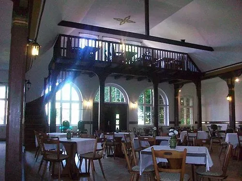 زوم غولدينين ستيرن فندق Leibsch